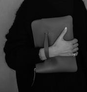 CLUTCH BLACK