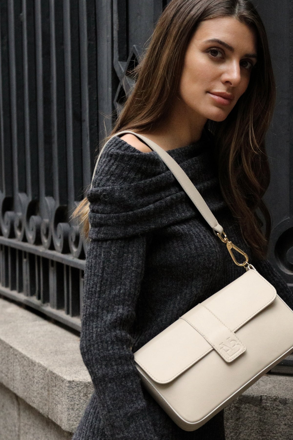 BANDOLERA REVERSIBLE TAUPE & CREAM