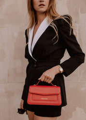 CLASSIC RED