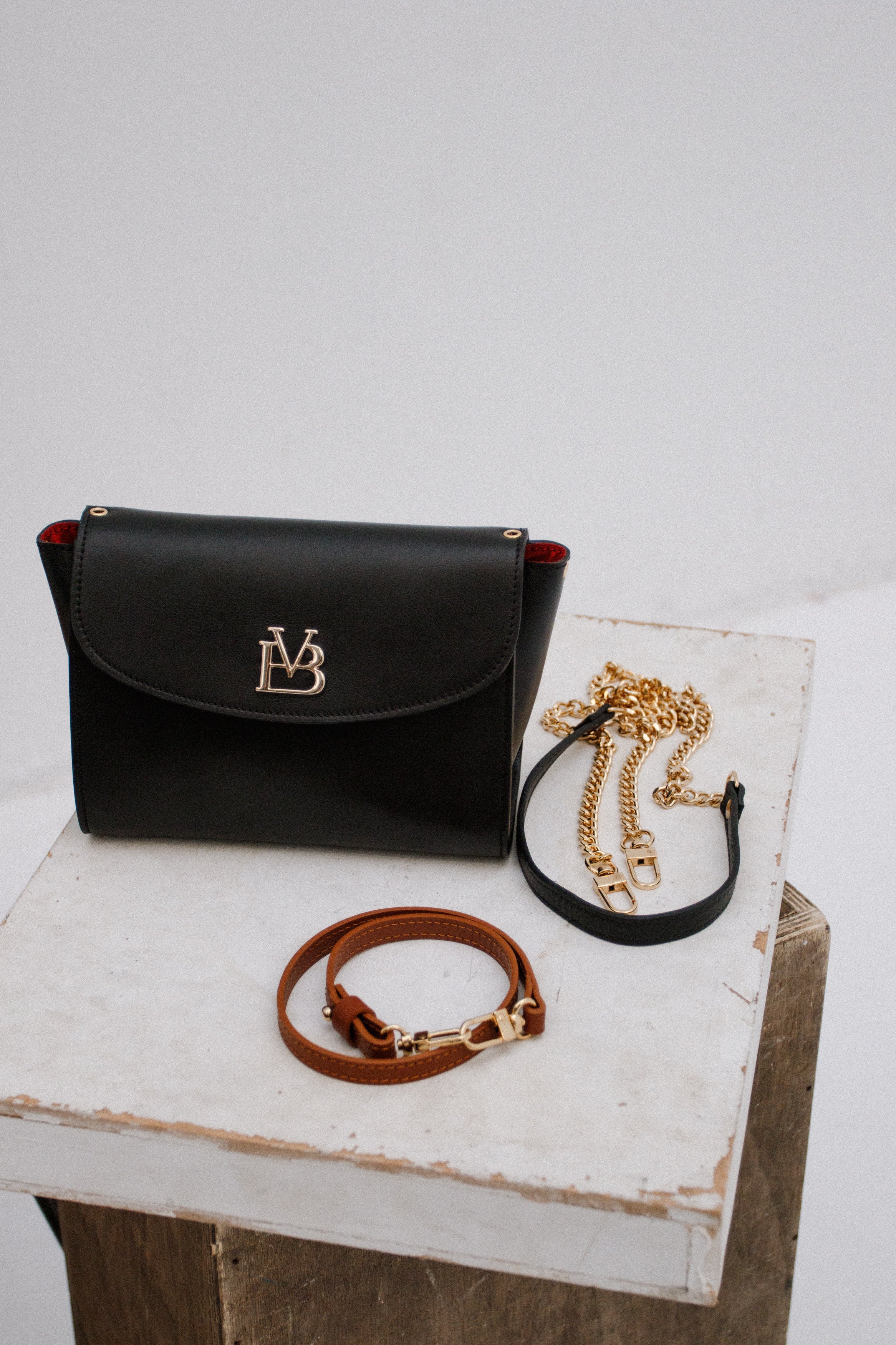 STRAP BLACK